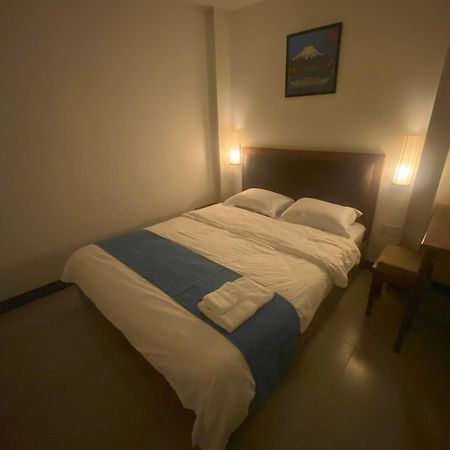 Hostel Fuji Phnom Pen Exterior foto