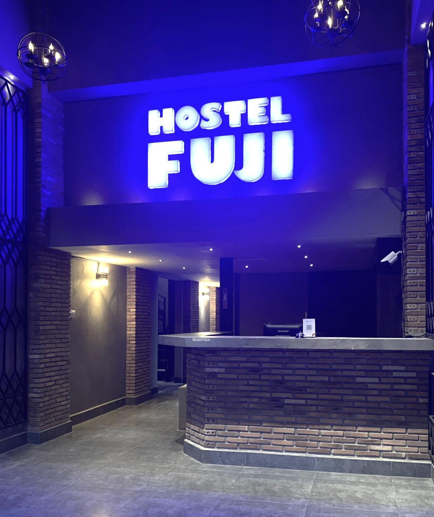 Hostel Fuji Phnom Pen Exterior foto